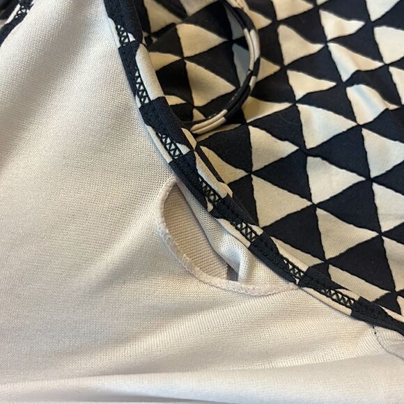 BILLABONG GIRLS SWIM TANKINI HALTER TOP BLACK WHITE GEO PRINT SIZE 14 - Picture 5 of 7